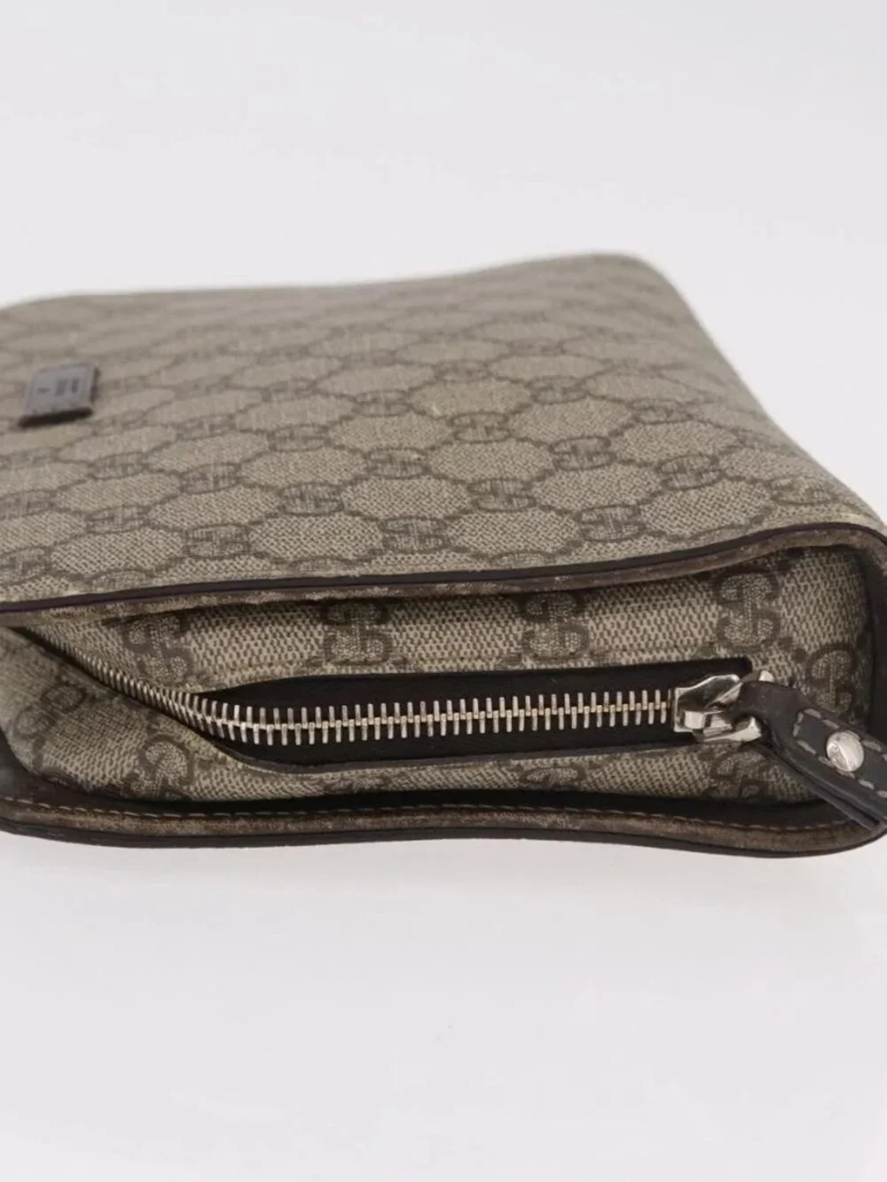 GUCCI GG Supreme Clutch Bag PVC Leather Beige Silver 201755 Auth 187159